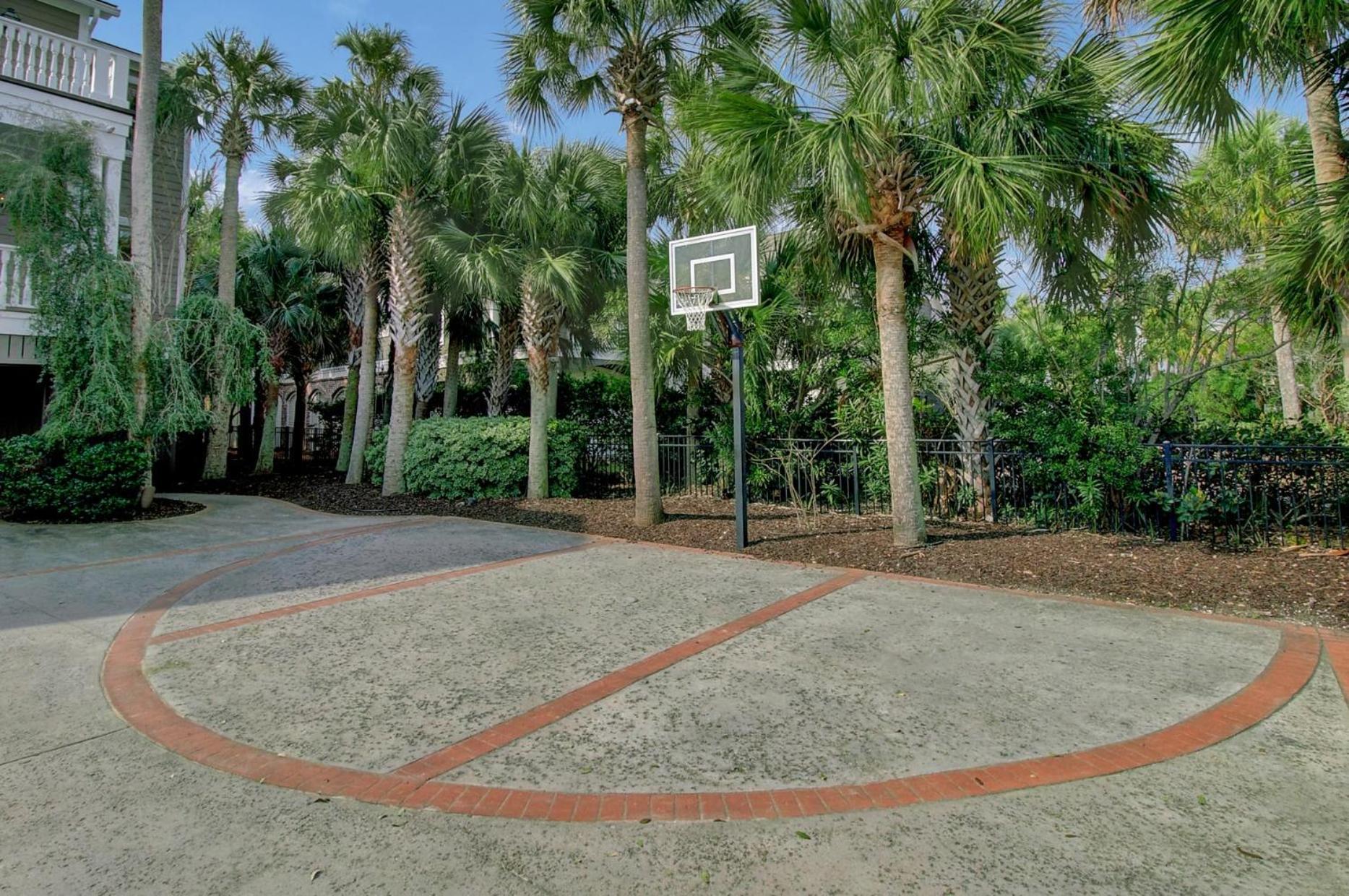 114 Ocean Boulevard By Avantstay Beachfront Putting Green Volleyball Court Infinity Pool Sullivan's Island Eksteriør billede